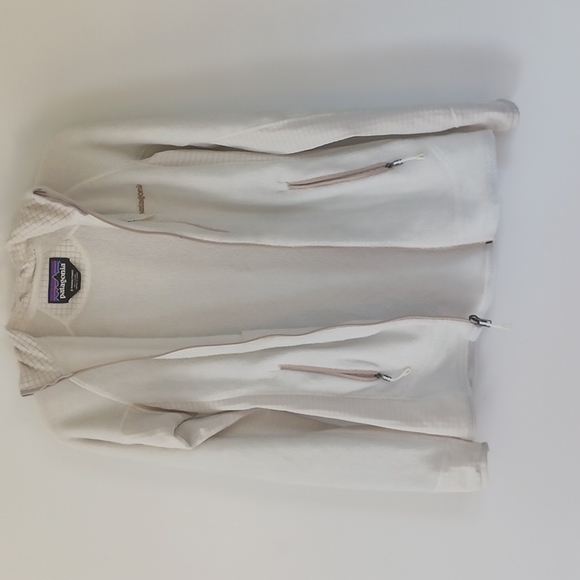patagonia off white zipper jacket - Picture 9 of 9